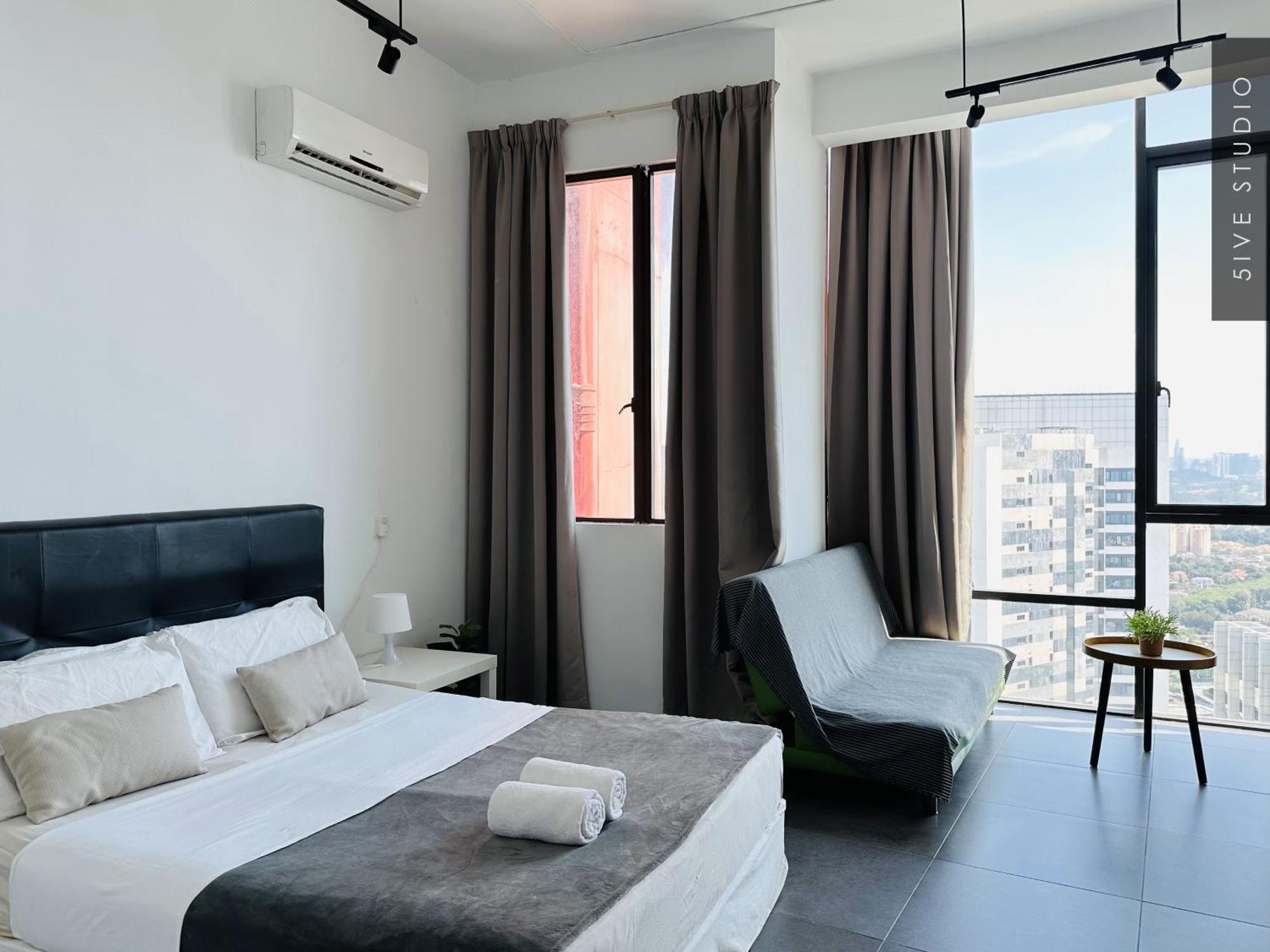 Five Studio - Empire Damansara Petaling Jaya Eksteriør bilde